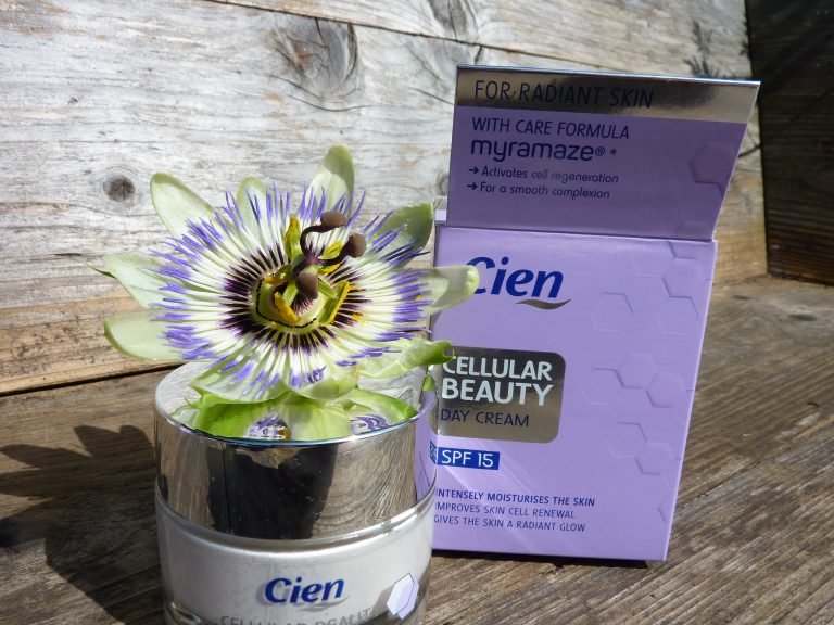 Is de dagcrème van Lidl echt hetzelfde als die van La Prairie? Goddess in a Box